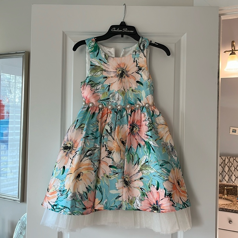 TWIN GIRLS formal flower girl dress with tulle skirt and pearl belt